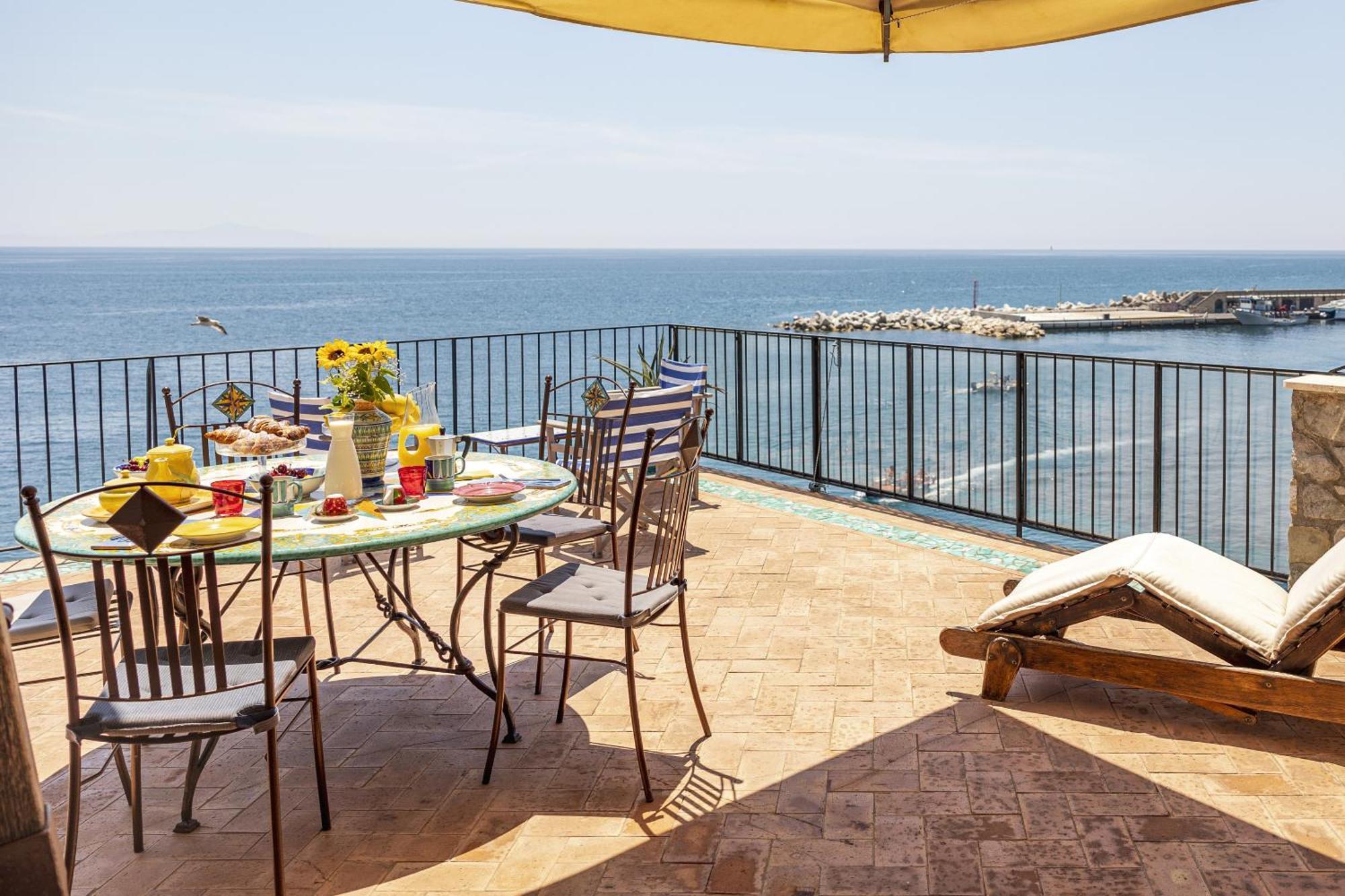 Villa Levante - Direct Sea Access - Full Sea View - Amalfi Coast Cetara Εξωτερικό φωτογραφία
