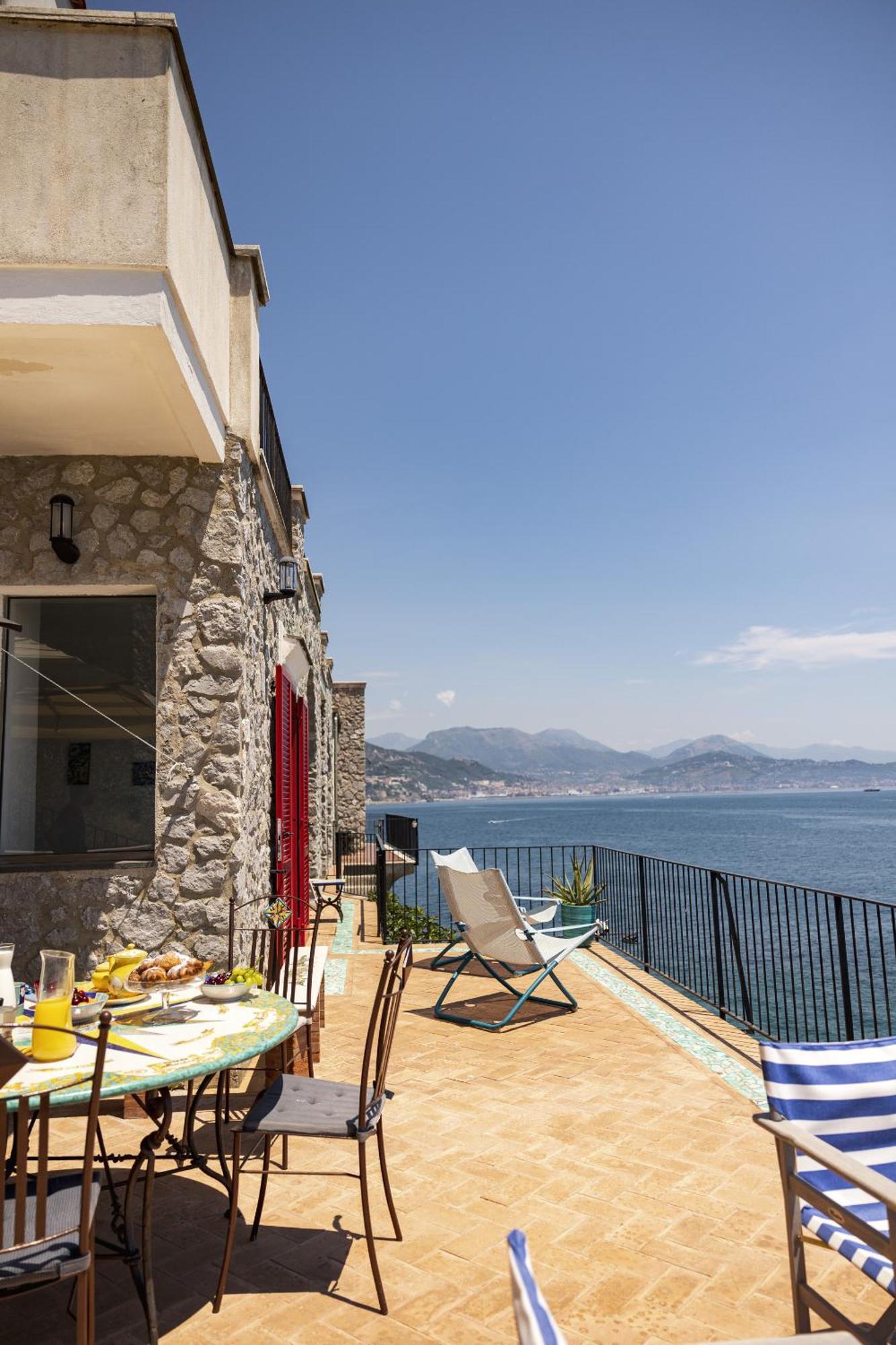 Villa Levante - Direct Sea Access - Full Sea View - Amalfi Coast Cetara Εξωτερικό φωτογραφία
